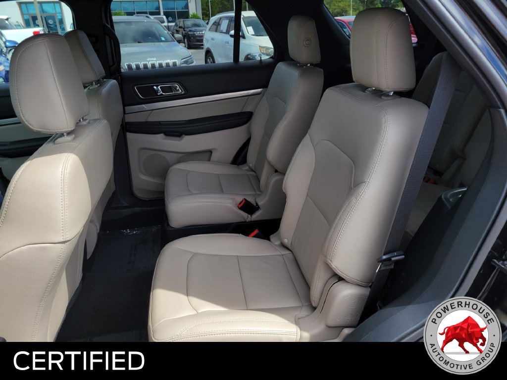 Certified 2018 Ford Explorer XLT w/ Equipment Group 202A AWD/4WD image 17