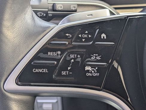 Used 2025 Mercedes-Benz GLE 450e 4MATIC image 14