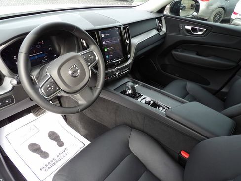 Certified 2024 Volvo XC60 T8 Core w/ Protection Package image 15