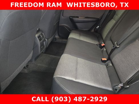 Used 2023 Nissan Rogue SV image 20