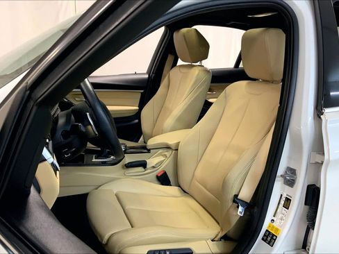 Used 2017 BMW 330i xDrive Sedan image 7