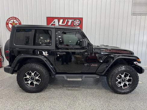 Used 2020 Jeep Wrangler Rubicon w/ LED Lighting Group AWD/4WD image 3
