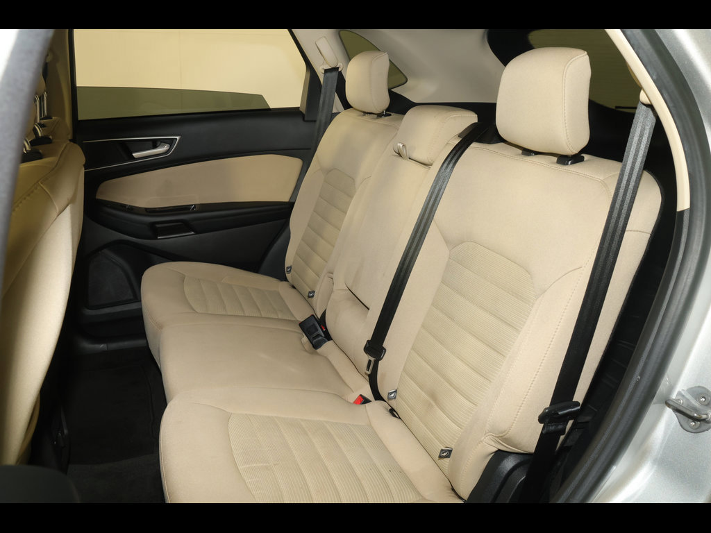 Used 2017 Ford Edge SEL w/ Cargo Accessory Package FWD image 17