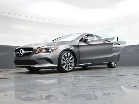 Used 2018 Mercedes-Benz CLA 250 image 48
