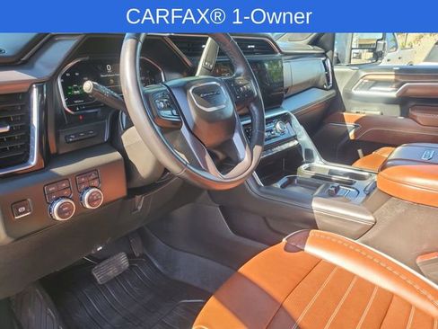 Certified 2025 GMC Sierra 2500 Denali Ultimate AWD/4WD image 16