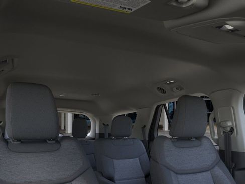 New 2026 Ford Explorer Active RWD image 22