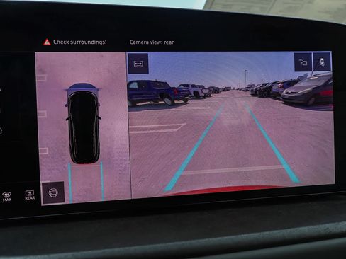 New 2025 Audi Q5 Prestige image 21