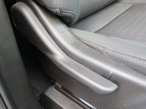 Used 2024 Chevrolet Silverado 1500 RST w/ Z71 Off-Road Package image 51