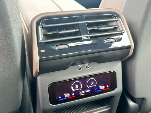 New 2026 BMW 530i w/ Executive Package RWD image 20