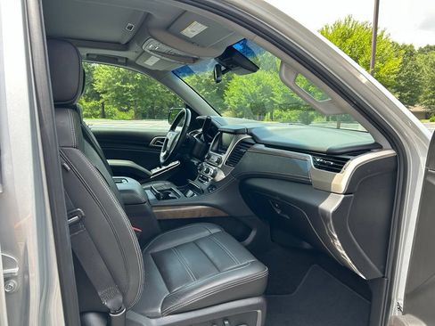 Used 2018 GMC Yukon Denali w/ Open Road Package AWD/4WD image 39