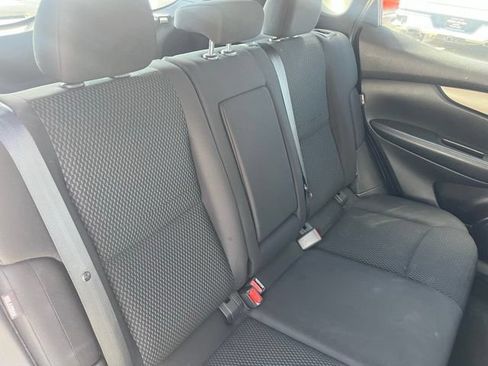 Used 2021 Nissan Rogue Sport S AWD/4WD image 31