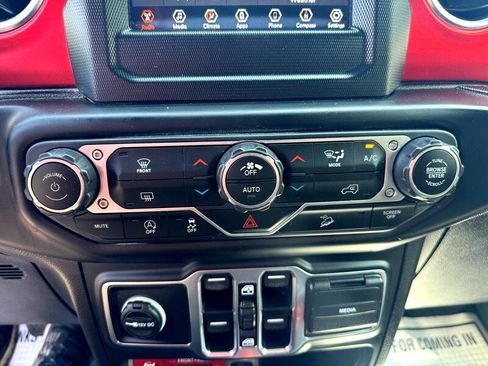 Used 2020 Jeep Wrangler Unlimited Rubicon image 23