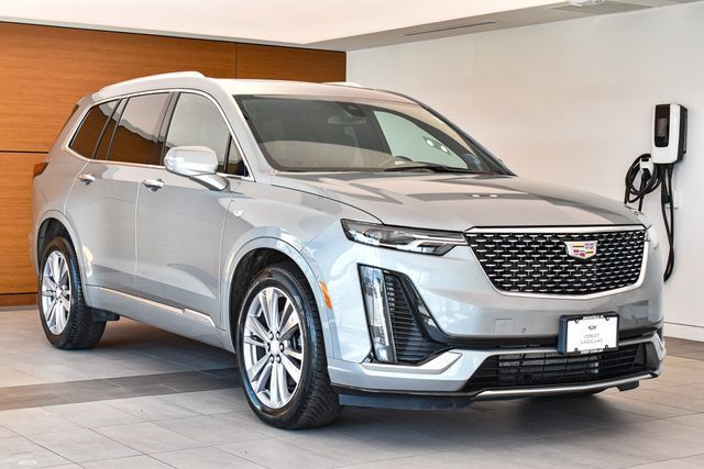 Used 2024 Cadillac XT6 Premium Luxury AWD/4WD image 5