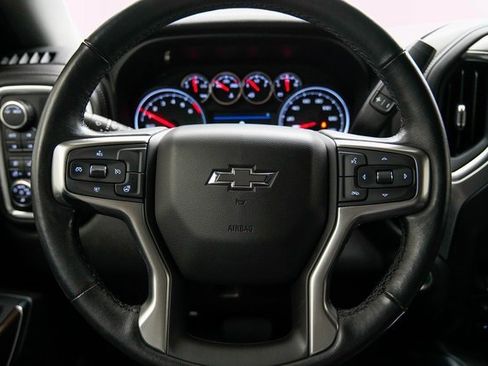 Used 2021 Chevrolet Silverado 1500 LT Trail Boss w/ Convenience Package II image 25