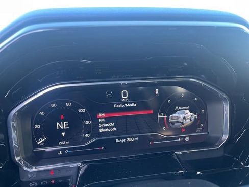 Used 2025 GMC Sierra 1500 SLT w/ SLT Premium Plus Package image 19