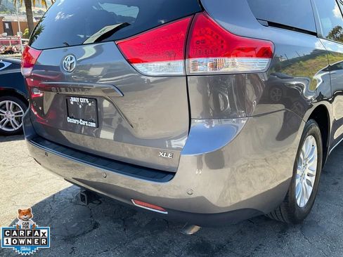 Used 2014 Toyota Sienna XLE image 84