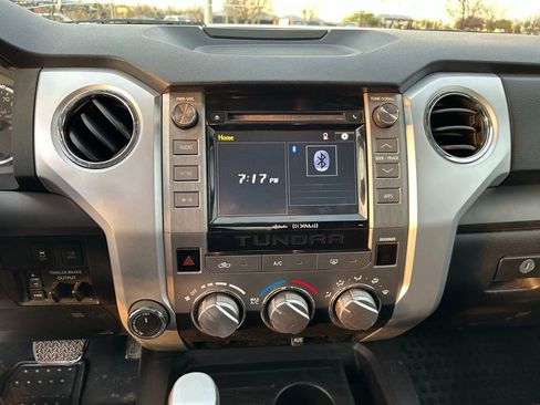 Used 2016 Toyota Tundra SR5 w/ TRD Off Road Package AWD/4WD image 17