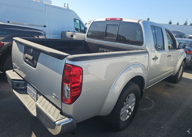 Used 2019 Nissan Frontier SV RWD image 2