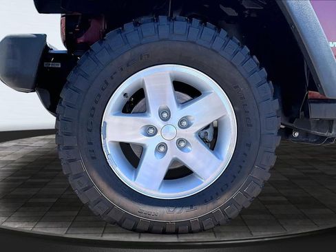 Used 2007 Jeep Wrangler Rubicon AWD/4WD image 9
