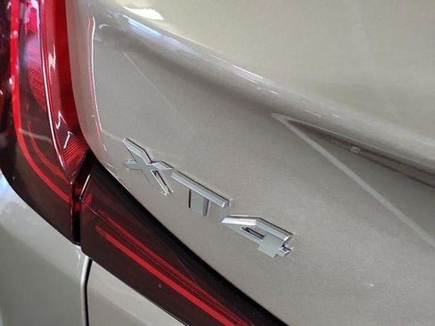 Certified 2023 Cadillac XT4 Premium Luxury w/ Driver Assist Package FWD image 7