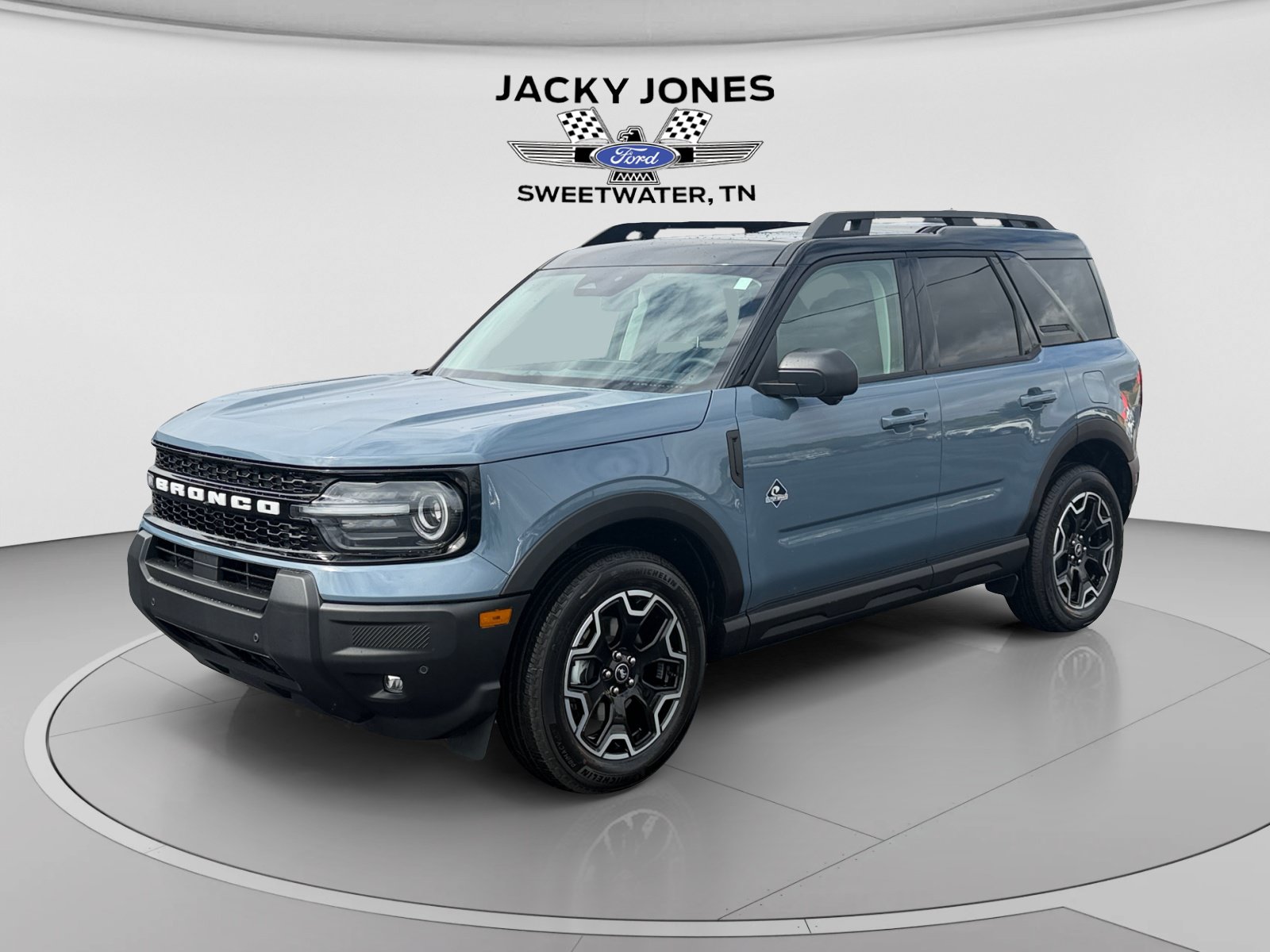 New 2026 Ford Bronco Sport Outer Banks w/ Outer Banks Tech Package+ AWD/4WD image 1