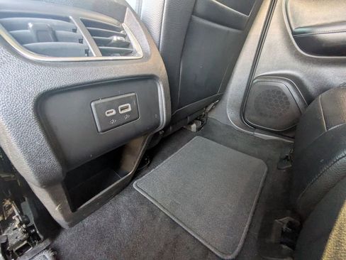 Used 2021 Chevrolet Blazer LT image 29