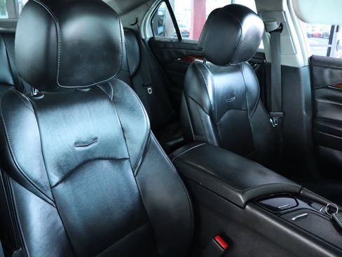 Used 2014 Cadillac CTS Luxury image 40