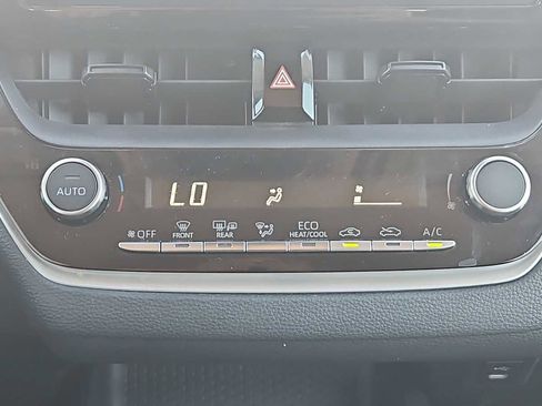 Used 2023 Toyota Corolla LE w/ LE Convenience Package image 16