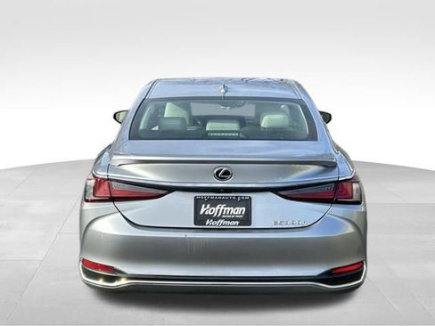 Certified 2024 Lexus ES 300h w/ Luxury Package image 6