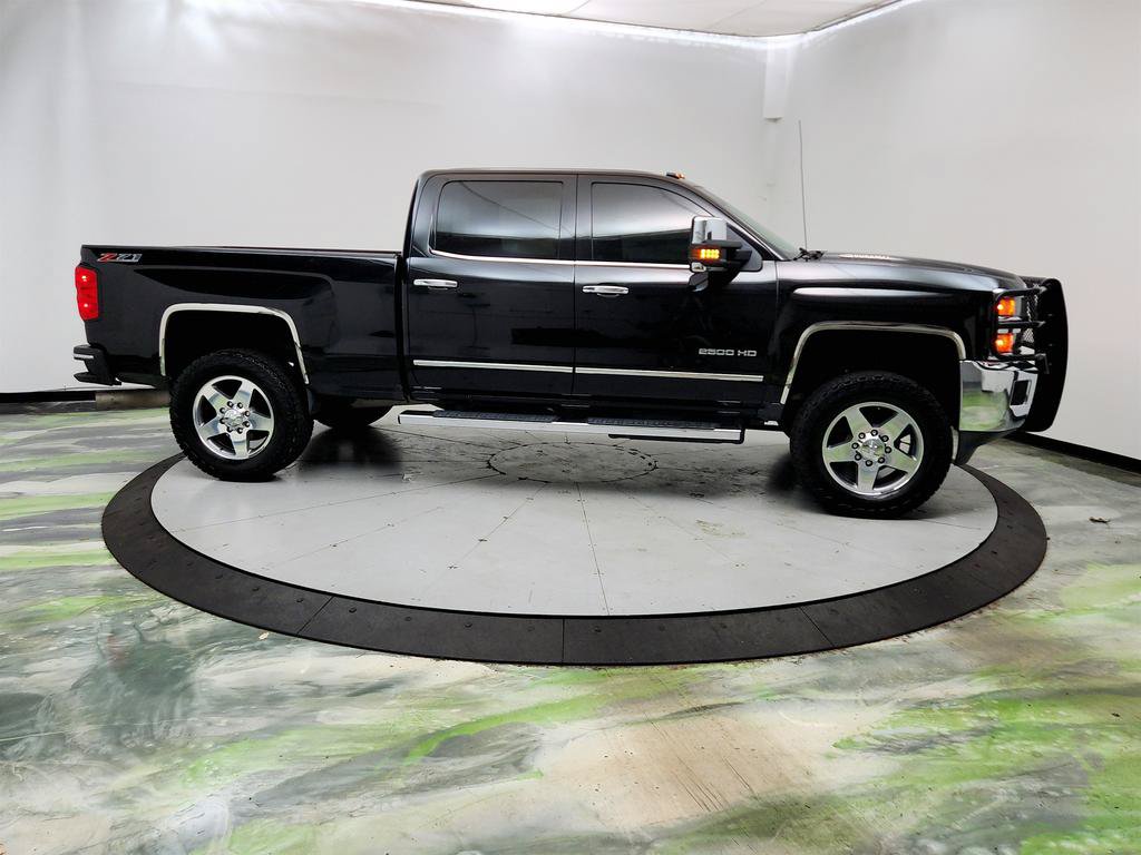 Used 2016 Chevrolet Silverado 2500 LTZ w/ Duramax Plus Package AWD/4WD image 4