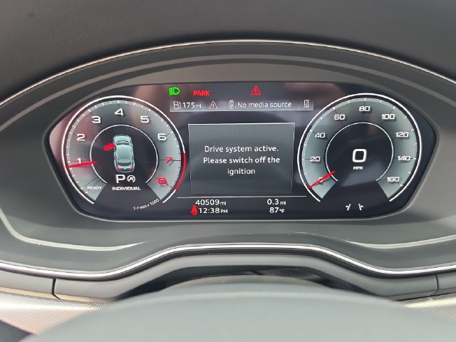 Used 2025 Audi A5 2.0T Premium AWD/4WD image 27