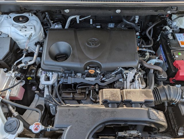 Used 2021 Toyota RAV4 XLE FWD image 28