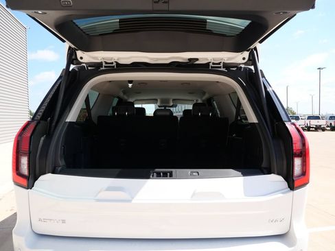 New 2026 Ford Expedition Max Active AWD/4WD image 11