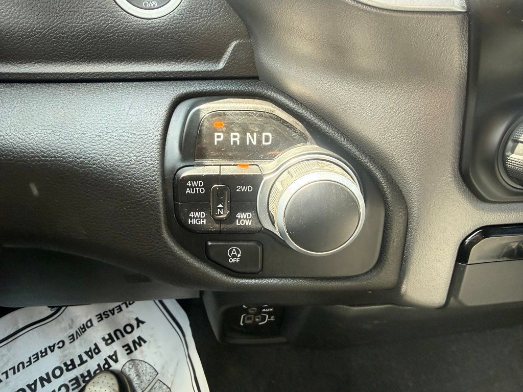 Used 2022 RAM 1500 Big Horn AWD/4WD image 23
