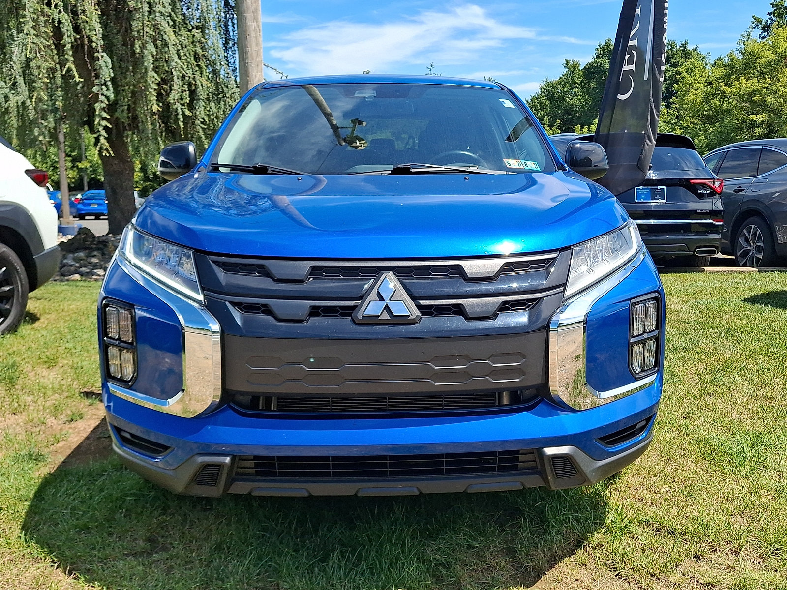 Used 2022 Mitsubishi Outlander Sport LE AWD/4WD image 2