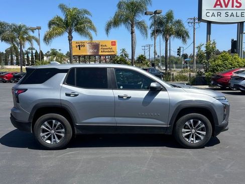 Used 2025 Chevrolet Equinox LT image 4