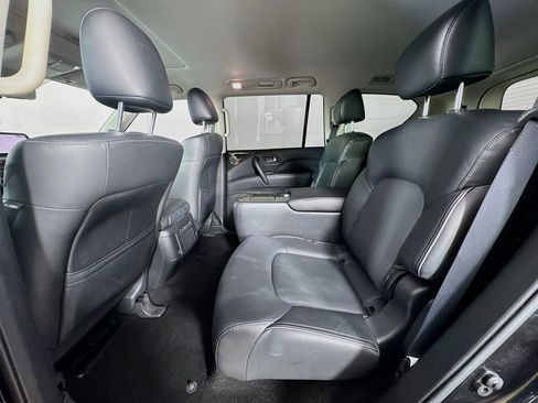 Used 2023 INFINITI QX80 Luxe w/ Cargo Package image 29