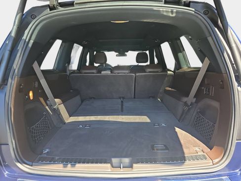 Used 2019 Mercedes-Benz GLS 450 4MATIC image 11