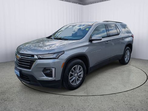 Used 2023 Chevrolet Traverse LT w/ LPO, Floor Liner Package AWD/4WD image 6