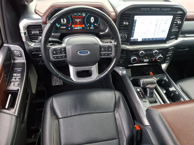 Used 2023 Ford F150 Lariat AWD/4WD image 2