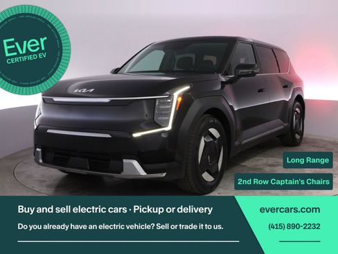 Used 2024 Kia EV9 Light Long Range RWD image 1