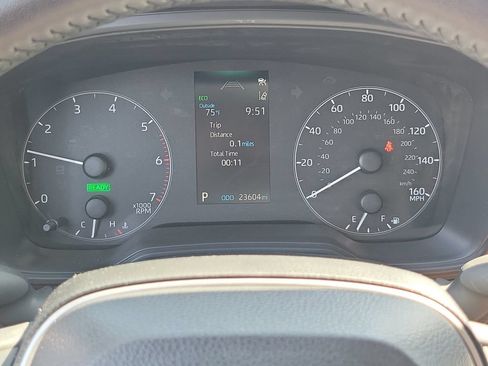 Used 2024 Toyota Corolla SE w/ SE Package FWD image 27