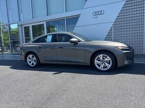 Used 2025 Audi A5 2.0T Premium Plus w/ Premium Plus AWD/4WD image 5
