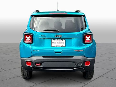 Used 2022 Jeep Renegade Trailhawk w/ Sun/Sound Group image 4