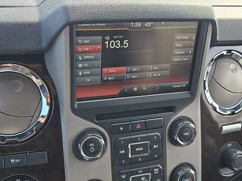 Used 2016 Ford F350 Platinum w/ Snow Plow Prep Package image 22