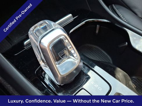 Certified 2023 Volvo XC40 B5 Plus w/ Driver Assist Package AWD/4WD image 16