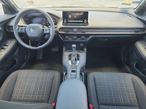Certified 2024 Honda HR-V Sport image 9