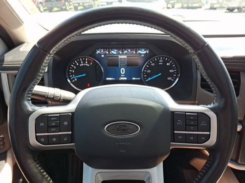 Certified 2022 Ford Expedition XLT AWD/4WD image 26