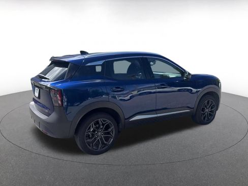 Used 2026 Nissan Kicks SR FWD image 13