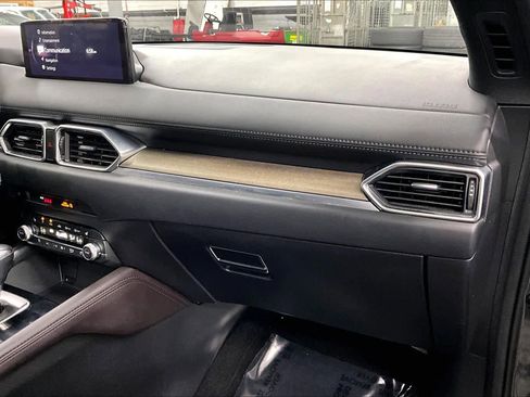 Used 2021 MAZDA CX-5 Signature image 16